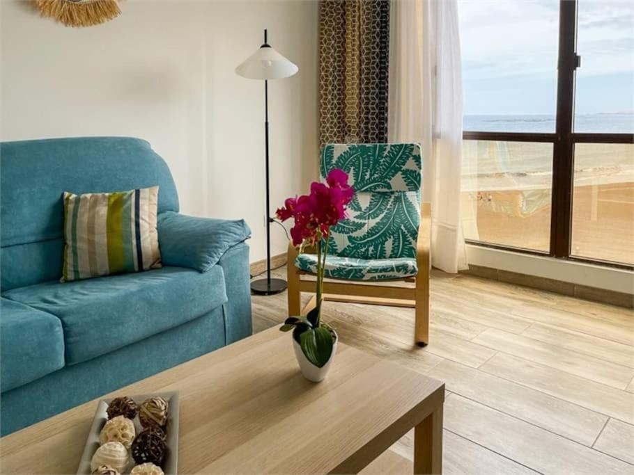 Beachfront Apartment Incl Highspeed Wifi Меленара Екстер'єр фото