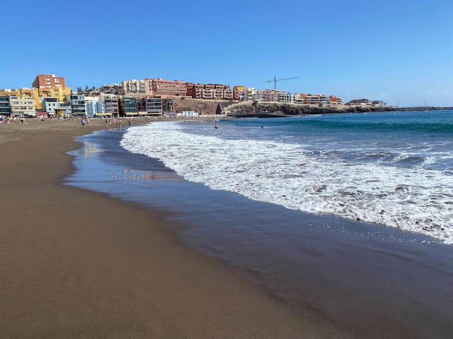 Beachfront Apartment Incl Highspeed Wifi Меленара Екстер'єр фото