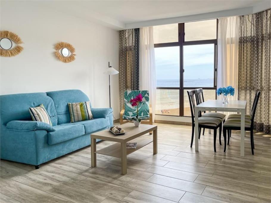 Beachfront Apartment Incl Highspeed Wifi Меленара Екстер'єр фото